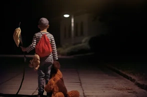 К чему снится убегать из дома