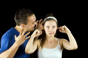 Сон про то, что звонишь в дверь а тебе не открывают