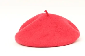 К чему сниться берет