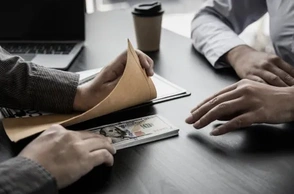 К чему снится взяточник