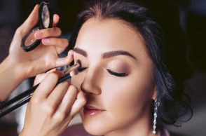 К чему снится визажист