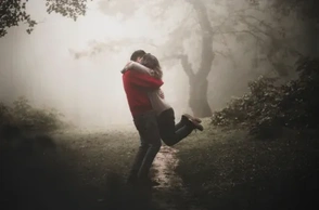 К чему снится обнимать незнакомого мужчину