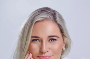 К чему снится блондинка