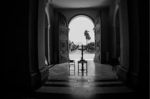 К чему снится умершая