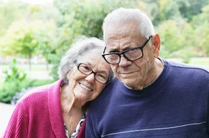 Видеть бабушку и дедушку во сне