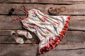 К чему снится сарафан