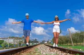 К чему снится идти по рельсам