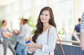 К чему снится первокурсница