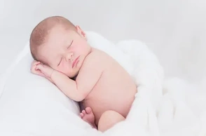 К чему снится голый младенец